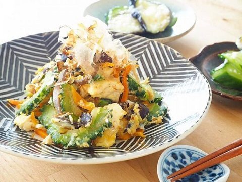 【季節のこころレシピvol.39】スタミナ満点！塩麹ゴーヤチャンプル